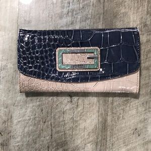 Guess Wallet